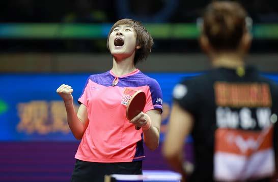 15 NOW A LIVING LEGEND, INJURED DING NING REGAINS TITLE IN DRAMATIC FINAL Crowned World champion in Rotterdam four years earlier but beaten at the semi-final stage two years ago in Paris; Ding Ning