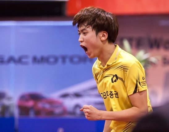 46 GAC GROUP 2015 ITTF WORLD TOUR, AUSTRALIA OPEN WISER FROM EXPERIENCE, JUNG YOUNGSIK WINS AUSTRALIAN TITLE IN STYLE Athletic in the best traditions of his country, Korea s Jung Youngsik won the Men