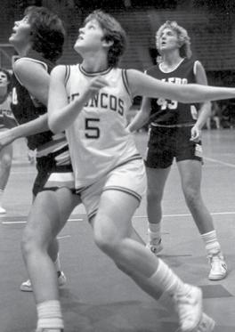 Shelly Klare (1983-87) holds Western Michigan s mark for most steals in a game with 10 against Notre Dame in 1984.