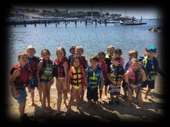 DOUBLE-HANDED & GROUP SAILING CLASSES Sea Urchins 6-7 years old This class is designed to introduce young children to sailing through fun and play.