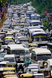 Severe roadway congestion in large Indian cities Traffic levels exceed road capacity Rapid growth in motorized