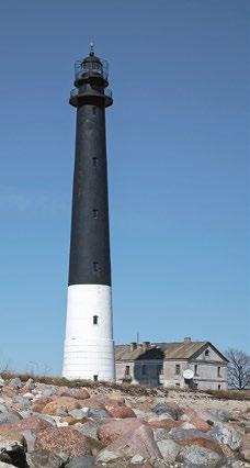 Erakordne on ka Suurupi alumine tuletorn, sest see on (ehitati 1885. aastal) praegu Eesti ainuke töötav puittuletorn ja üks vähestest puidust tuletornidest maailmas, mis siiani töötab.