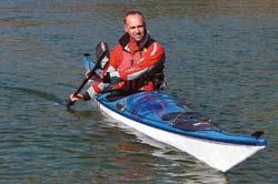 Balance the kayak, keeping constant pressure on knees and feet.