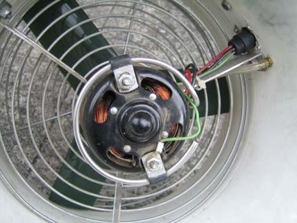 Bob Davis, Ecotope Bruce Manclark, Delta T The Duct Blaster, made by the Energy Conservatory, or similar devices like it, is a durable, versatile calibrated fan/flexible duct assembly that accurately