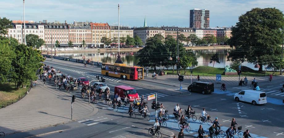 Increased capacity and liveability Between 2009 and 2013 Nørrebrogade was redesigned with a focus on wider cycle tracks and sidewalks, better bus conditions, and attractive public spaces.