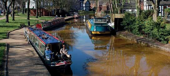 2 Est.1761 As the turning of the leaves from green to orange and the slightly cooler air marks the arrival of autumn, the Bridgewater Canal events programme continues apace.