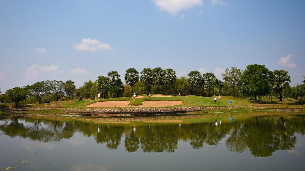 Sweeping fairways and generous greens give the course a distinctive layout and