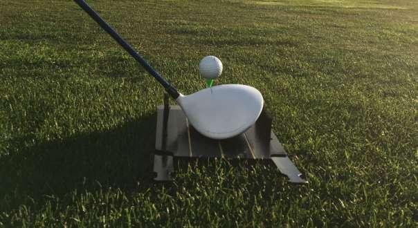 Training with the Driver Turn the Swing Plate 180 and place a tee in the middle hole. Place the ball on the tee. Let s get ready to swing.