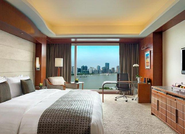 1 km Transportation Included to/from the circuit Other Breakfast included Guests are treated to views of the stunning urban skyline in the Superior City View Room that is comfortable,