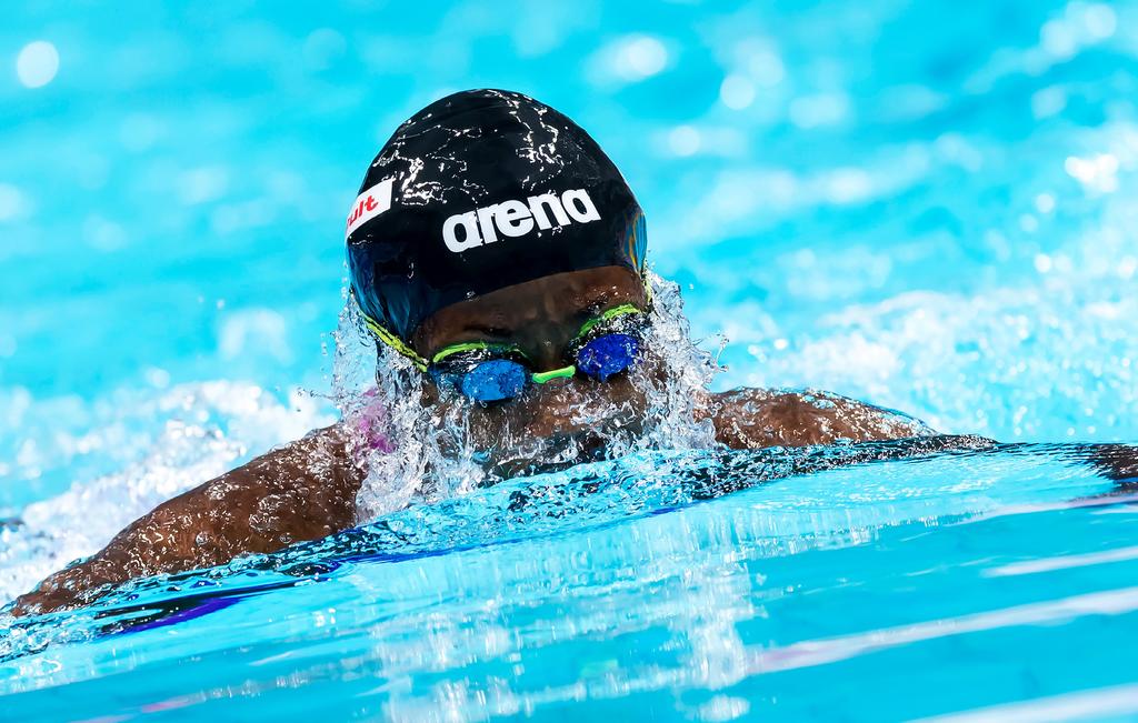 FINA Scholarships Technical and Financial Assistance Training Centre Option NF Training Option Athlete training in one of the training centres established by FINA.