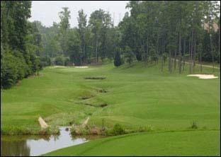 The course features a number of slight elevation changes which are appealing to the eye and add to the challenge.