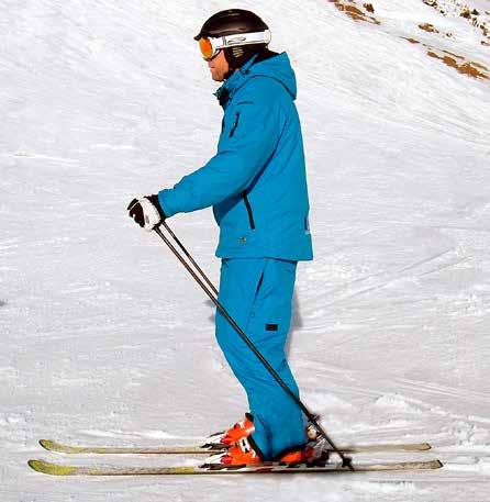 5.2 THE FIRST TIME SKIER 5.2.1 INTRODUCTION TO SKIING Skiers learn about: ski equipment how to adjust the boots for comfort and performance, how to put on/take off the skis the