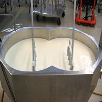 (Tetra- Pak, 2016). To remove the curds, they are first cut and the whey is then released. If volumes allow, this whey is then s processed where various products can be produced.
