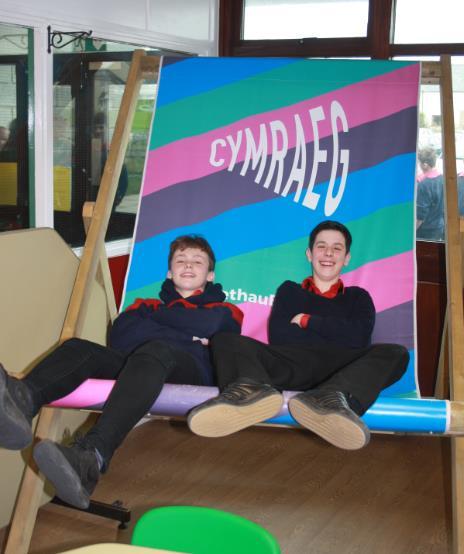 National Eisteddfod Môn 2017 Visitors to the school have seen something very strange in our hallway recently a huge sun chair.