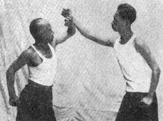 Paragraph 4 QU ZHOU DUAN BI Bending an elbow and fracturing an arm. Having mastered the method Big hank of thread well, it will be easier to acquire this method.