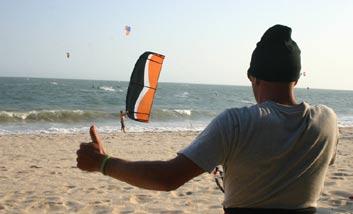 Launching Landing LAUNCHING AND LANDING THE INSTINCT Once you have set up your kite and double checked the lines that you do not have any twists or knots and attached correctly you should familiarize