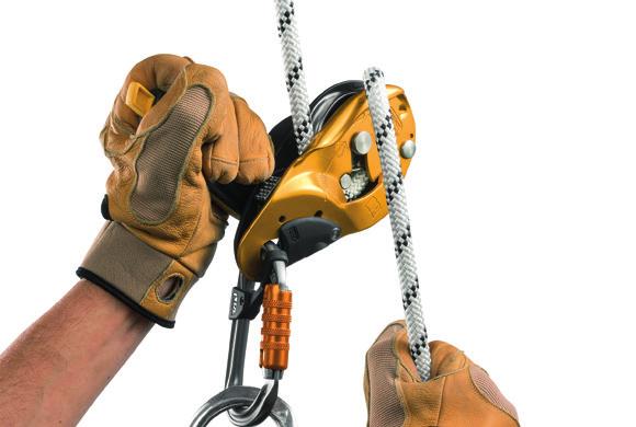 Ropes Semi-static ropes For work at height EverFlex construction : consistent performance over time Petzl semi-static ropes are made of a