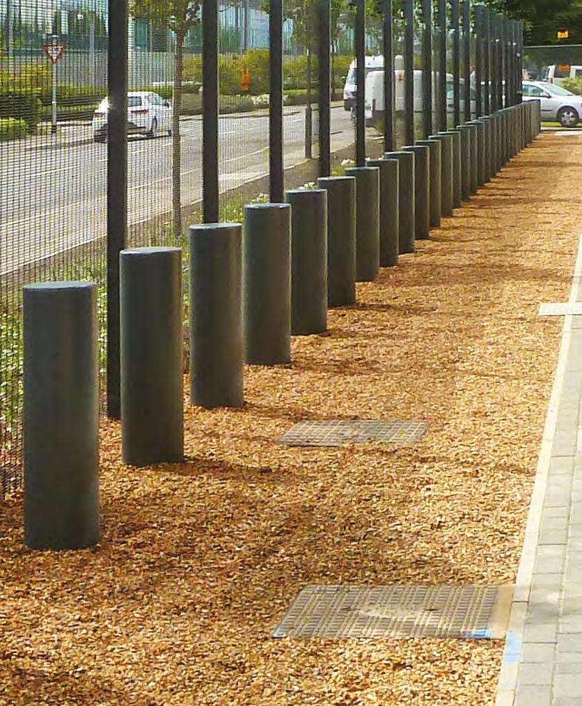 HARRIER PAS 68 STATIC BOLLARDS The Harrier PAS 68 Static Bollard range is designed to protect localised areas within a perimeter with an unobstructive barrier capable of arresting or completely