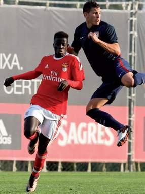 Besides the specific training sessions that SL Benfica will provide, you will be able to develop your