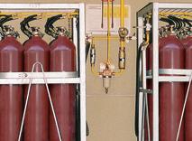 station gas content (kg) 10 1,6 20 3,2 20 4,0 40 6,3 50 10,0 Cylinder bundle capacity (liter) Switchable cylinder bundle