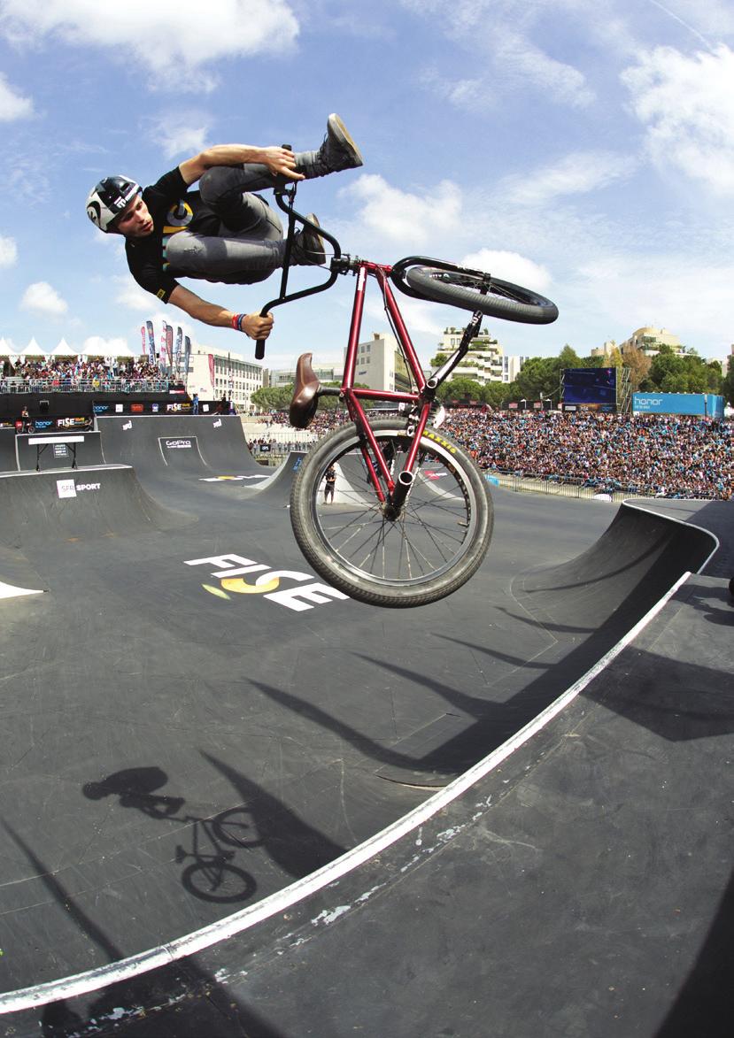 UCI BMX FREESTYLE PARK WORLD CUP PRESENTATION FOR THE FIRST TIME IN ITS HISTORY, BMX FREESTYLE PARK BECOMES A RECOGNIZED BICYCLE DISCIPLINE, AS IT IS NOW CERTIFIED BY THE UCI.