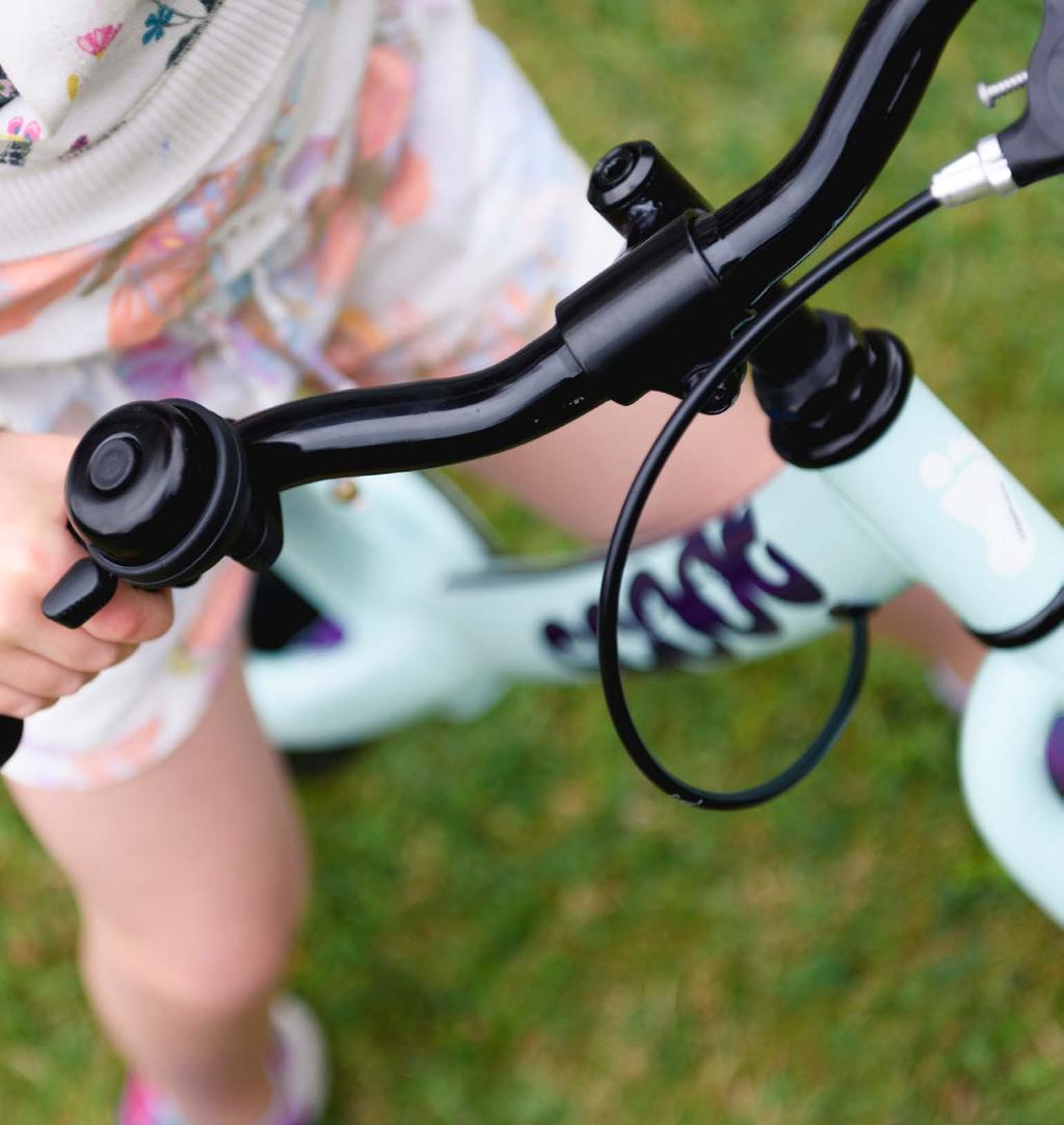 Make the School Run Fun Perfectly proportioned to provide small riders the best fit for comfort and control, a Ridgeback kid s bike is easily adjustable to keep up with the pace of a growing child.