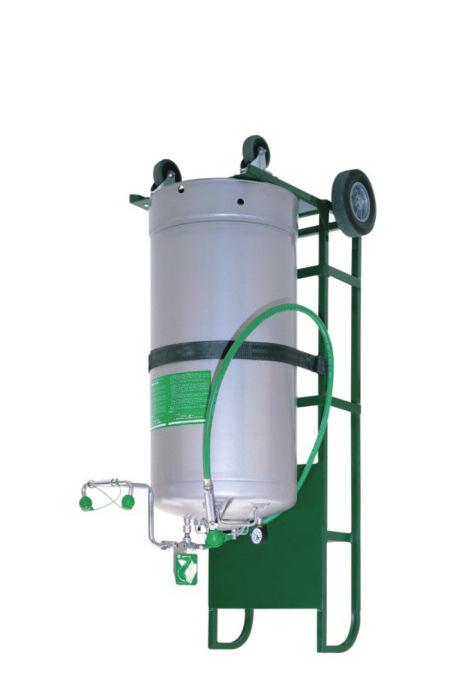 sector Mobile drench showers are available for construction sites. Height of water stream: between 83.8 cm and 134.62 cm (33 and 53 in.) * See ANSI/ISEA Z358.