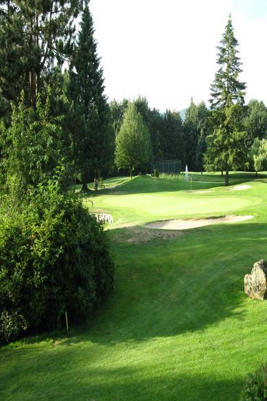 8 LEDGEVIEW GOLF CLUB 35997 McKee Road, Abbotsford, BC V3G 2L6 Phone: (604)859-8993 Fax: (604) 850-1191 Email: events@ledgeviewgolf.