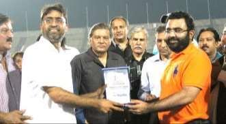 Azam Saigol graced the closing ceremony of the 1 st OGDCL 5 A Side Hockey floodlight tournament. Mr.
