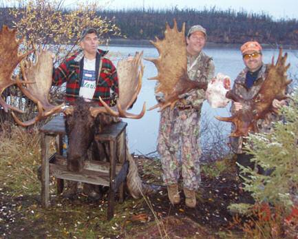 Manitoba Trophy Moose Hunt #9 These are classic, boat hunts for big bulls during the rut. First class meals and lodging. Fly-in hunts, from Thompson, Manitoba.