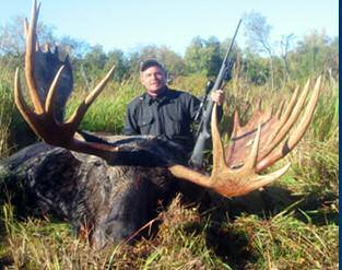Alaska Trophy Moose Hunt #14 This is a quality, southwestern Alaskan moose hunt. Big bulls, excellent outfitter. All hunts are 1x1 guided, except for the Unguided Drop-off hunt.