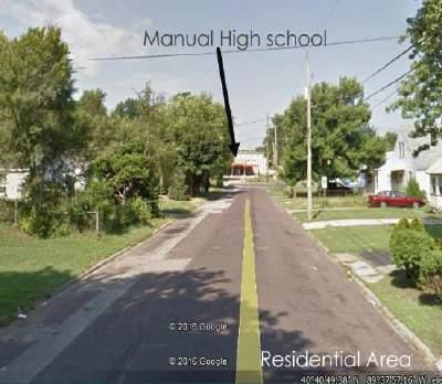 Wiswall St., Manual H.S., Peoria W. Harmon Hwy, Peoria 5.3.7 Land Use Figure 33. Lack of sidewalk on roads with residential development.