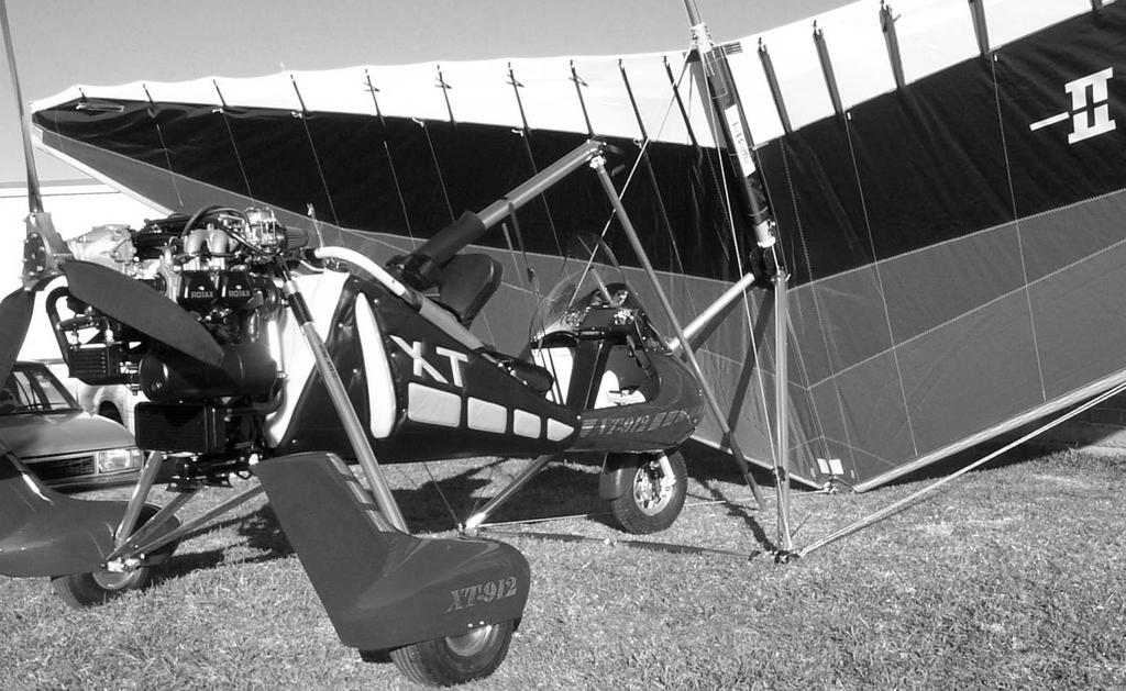 AirBorne WindSports Pty. Ltd. SECTION 4 Pilot s Operating Handbook Edge XT 912 Streak/Cruze NORMAL PROCEDURES 4.4.2 Position The Trike And Wing Position the wing on its control frame, facing into the wind, with the nose on the ground.