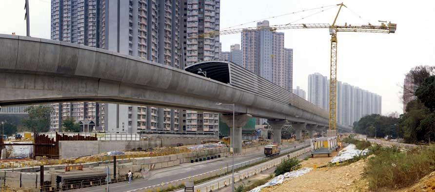 Viaduct approaching Wu Kai Sai Station near Lee On