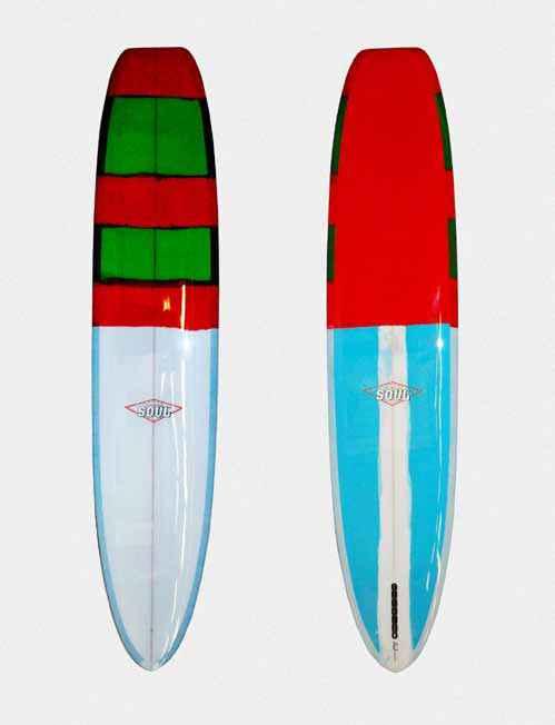 blunt nose //longboard Measures from 9 0 to 9 6. Progressive longboard oriented to a retro surf with more manoeuvrability in turns.