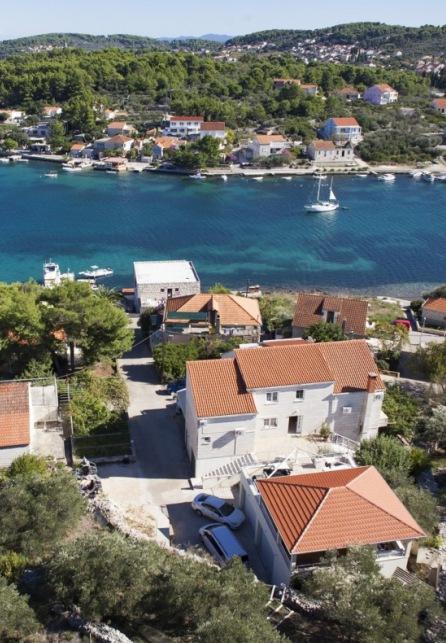 Includes Excludes Restrictions ź Round private luxury transfer from Split or Dubrovnik airport ź A week s stay in our 5 star villa on Korcula island ź Free rental car ź Free speed boat rental ź
