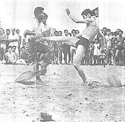 Around two years after Yamaguchi Sensei resumed his teaching, Shuji Tasaki Sensei began training in Goju Ryu directly under Yamaguchi Sensei. This was on the August 15, 1951.