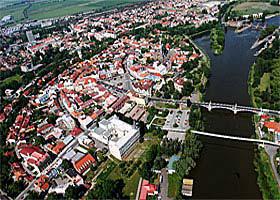 Nymburk lies on the river Elbe, in a fertile part of central Bohemia, in altitude of 186 meters and the population is about 14 600 inhabitants.