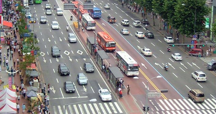 BUS PRIORITY SYSTEMS Systems that gives priority to Bus movement in traffic Dedicated