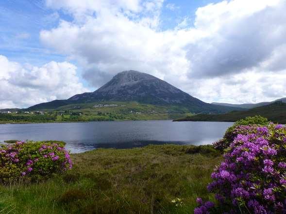 Ireland North West Grand Bike Tour 2018 Individual Self-Guided 8 Days/7 Nights From the Yeats Country around Sligo Town to the rugged Highlands of Donegal, Ireland s North West is a perfect area for