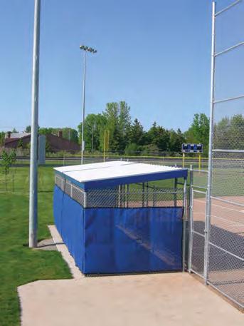 Cosider wrappig these dugouts with chai lik fece fabric ad team colored widscree paels (right) featurig a prited logo to promote team pride with team privacy. Fecig & bech ot icluded. Ships via truck.