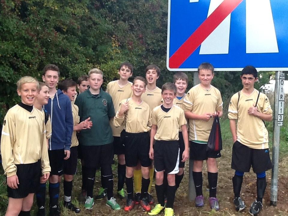 The Year 9 Football Team Have an Eventful Away Day! On Thursday 24 October the Year 9 Football team travelled to Weston Road High School in Stafford.
