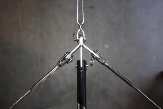 Connect the bridle wires to the hulls and attach the two spinaker pole bridle wires as shown in the picture. Don t forget to tape the rings! Step 3.