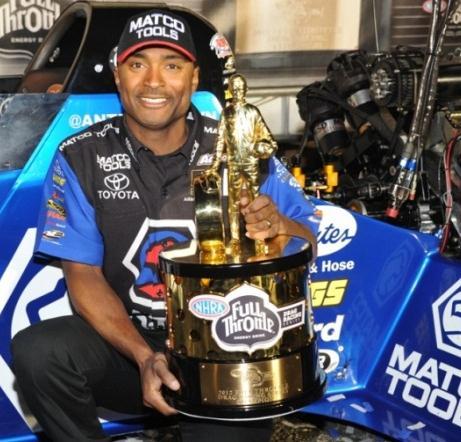 Rain delayed the championship round to Monday and at the end of racing Antron had what seemed to be an insurmountable 104-point lead over Spencer and 136 over Tony, while Jack took the points lead
