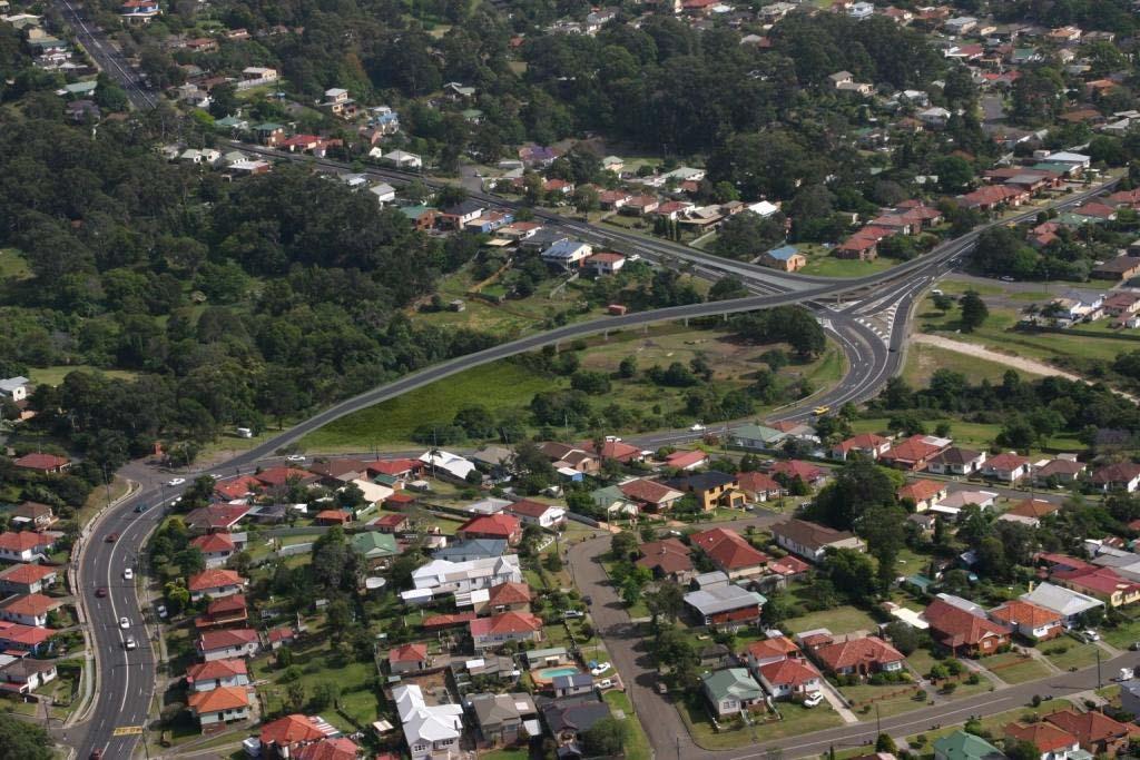 Bulli Pass Lawrence Hargrave Drive Proposed overpass Potential weaving movement Princes Highway Figure 1: Artists impression of the proposed intersection at the Princes Highway and Lawrence Hargrave