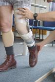 The user is sure of his stability from heel strike on and dares to load the inflicted leg faster.