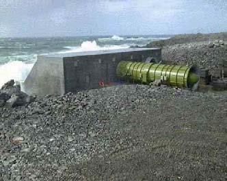 continuing to carry out R&D. Several prototype wave energy converters were commissioned around the world.