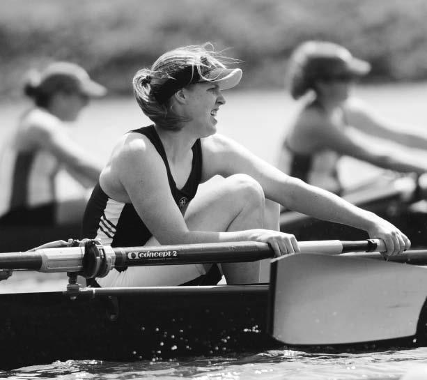 NOTE DAME SEASON IN EVIEW Laura Pearson rowed with the varsity eight for three seasons and served as a team