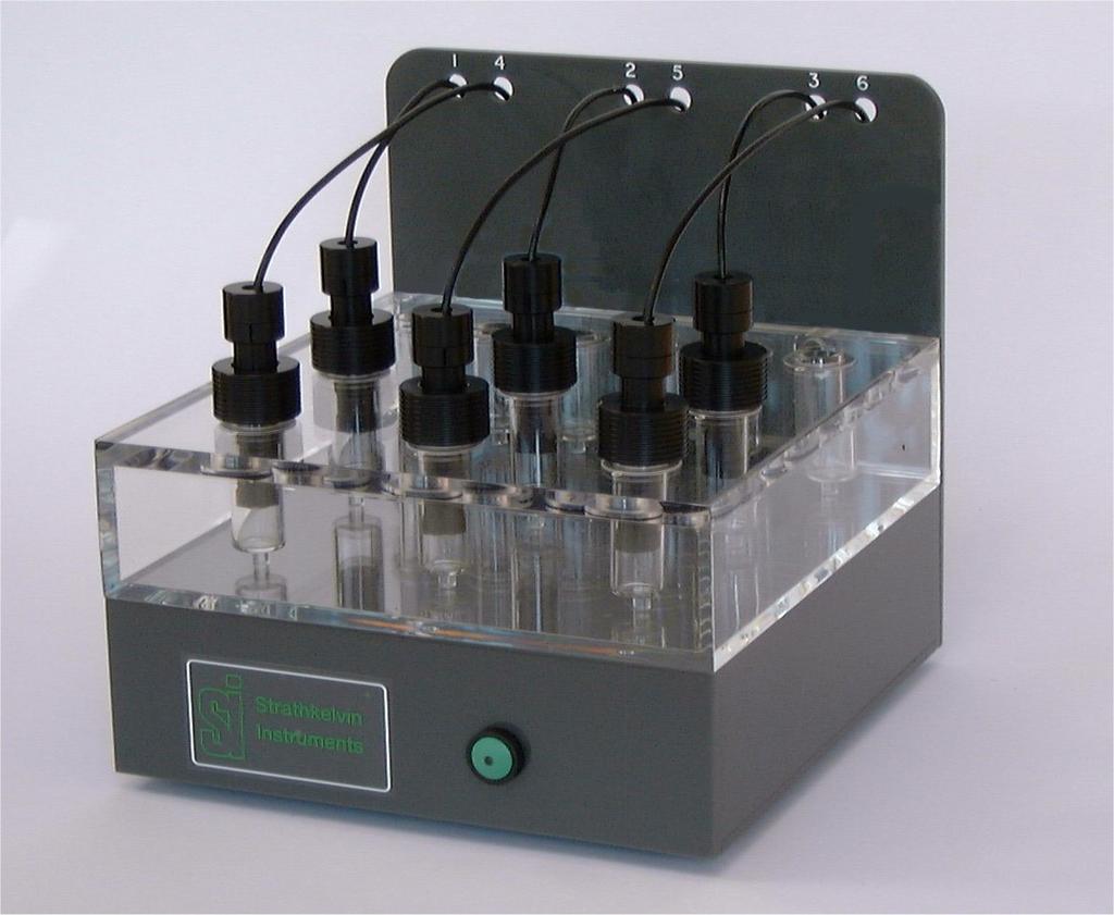 The RC400 is a clear Perspex respiration chamber with screw on lid. The electrode fits securely through this lid to record dissolved oxygen levels within the sealed chamber.