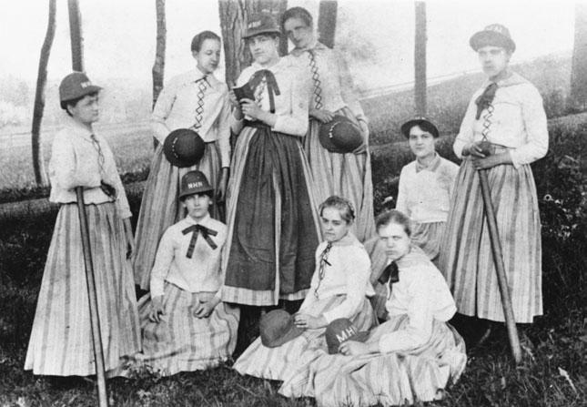 CHAPTER NINE The Mount Holyoke Nines, about 1886. The uniform for baseball at Mount Holyoke echoes the crew blouse and skirt at Wellesley.